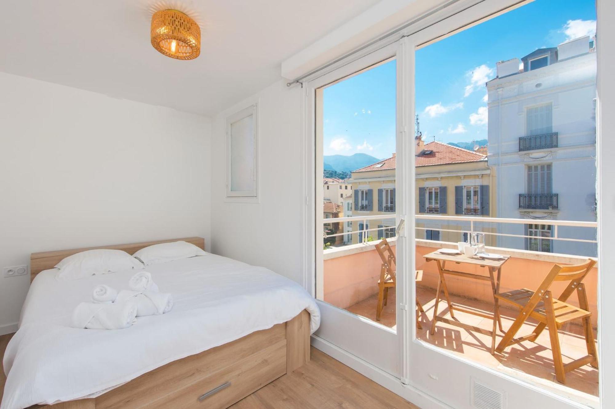 Appartement Gloria Marris à Menton Extérieur photo