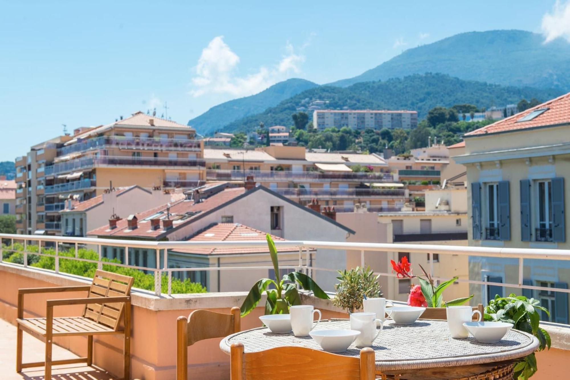 Appartement Gloria Marris à Menton Extérieur photo